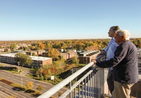 Vivre en résidence, Les Résidences Soleil Manoir Dollard-des-Ormeaux , résidences pour personnes âgées, résidences pour retraité, résidence